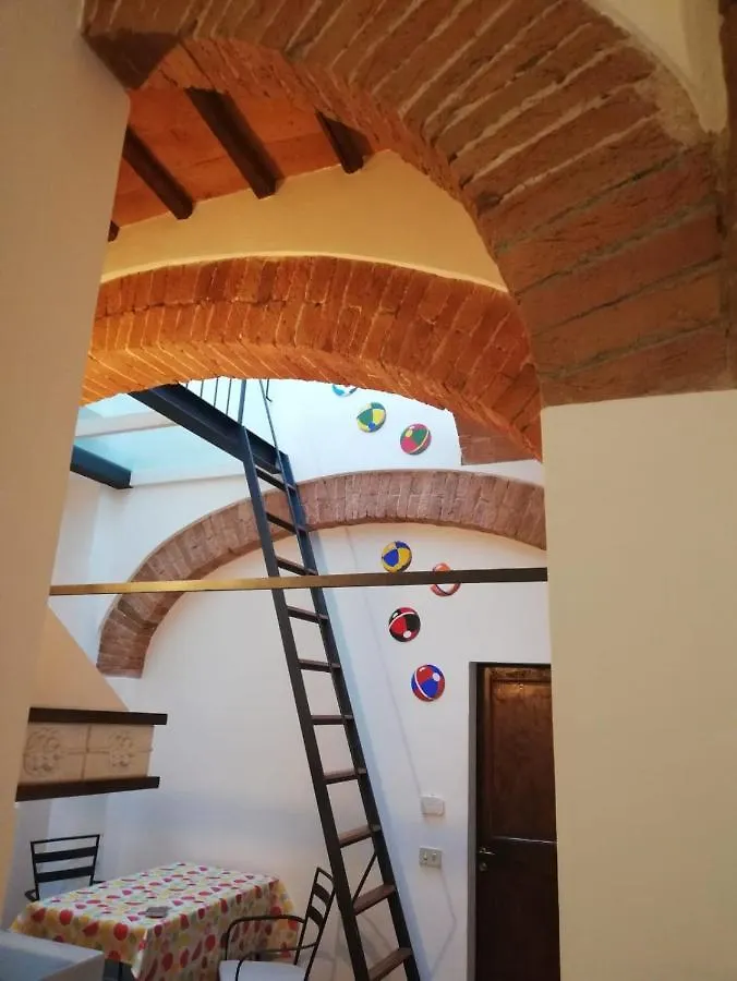 Fuga D'Archi Apartment Siena Italy
