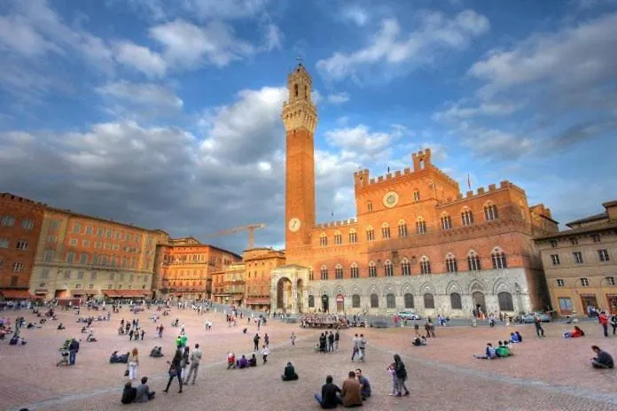 Fuga D'Archi Apartment Siena