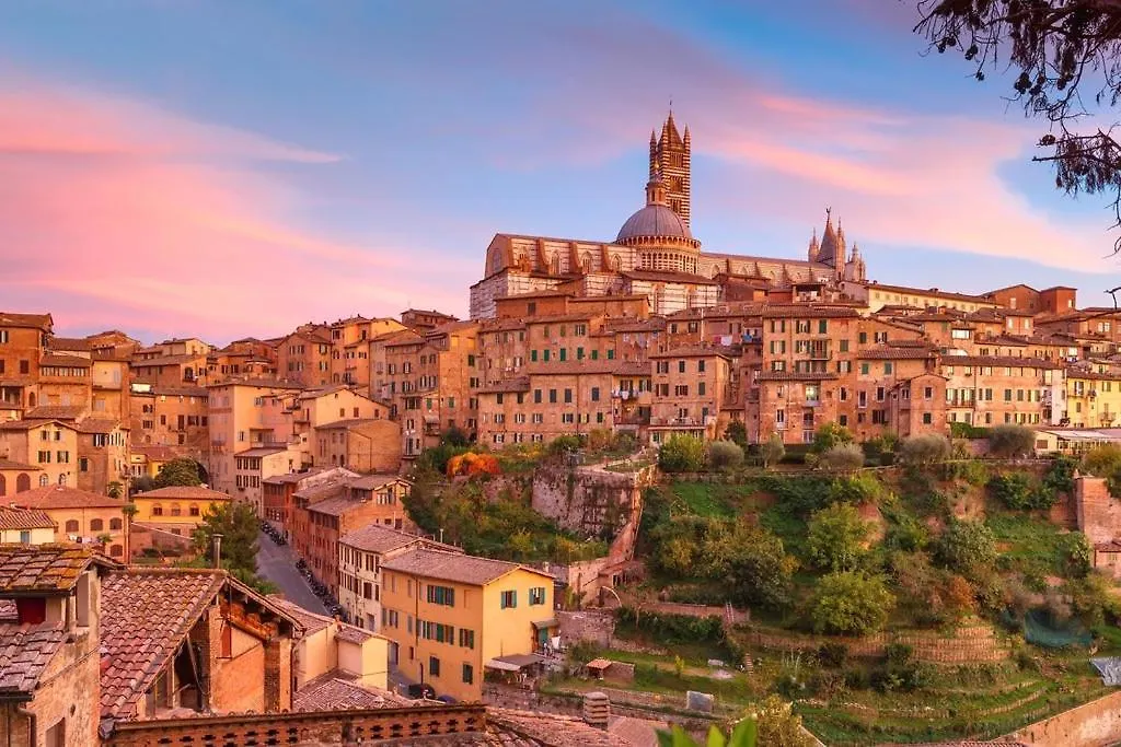 Fuga D'Archi Apartment Siena